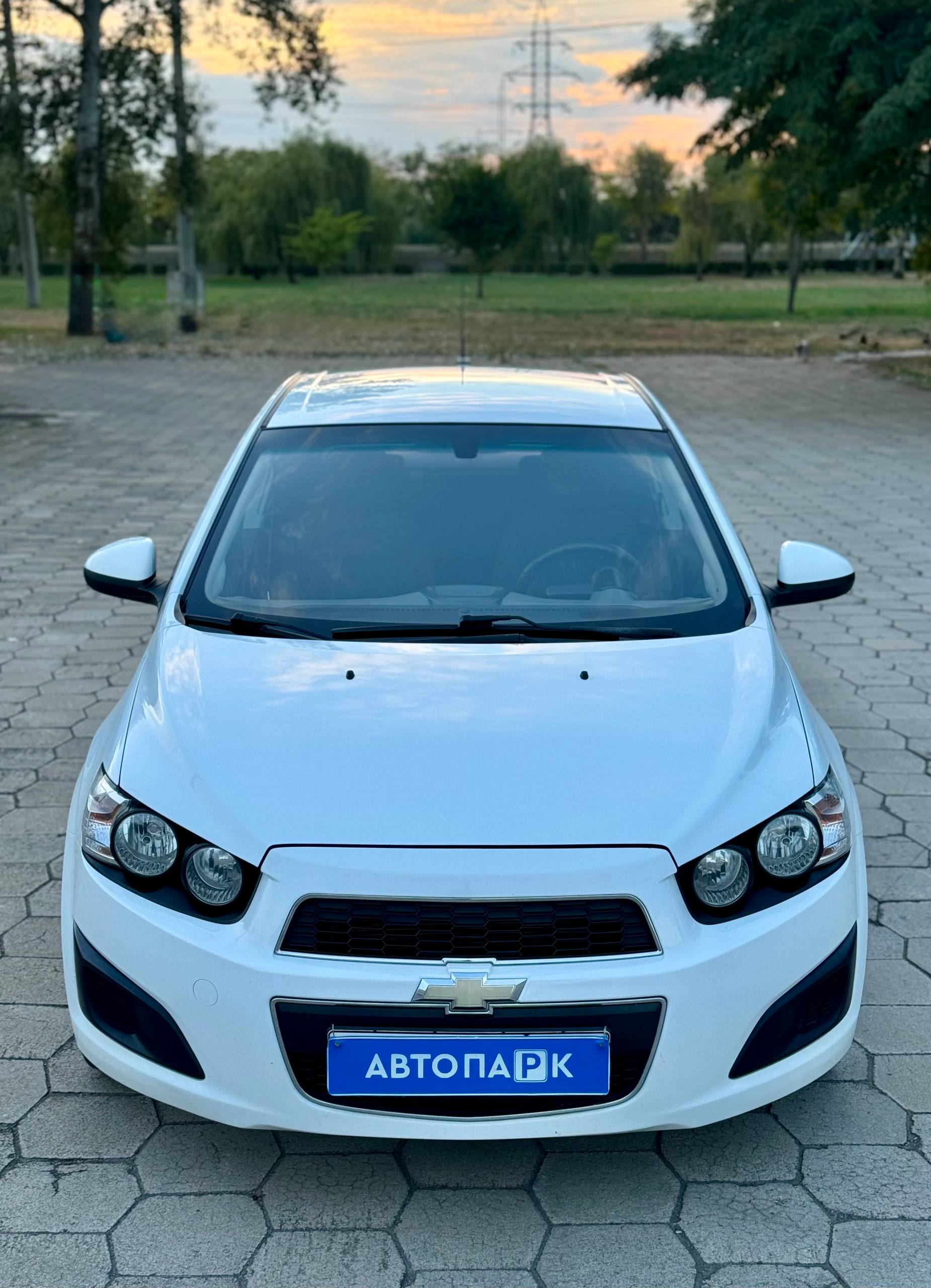 Chevrolet Aveo T300 2014 в Мариуполе