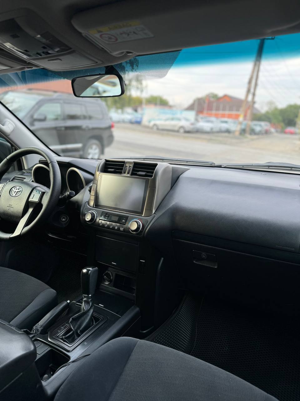 Toyota Land Cruiser Prado 2013 в Мариуполе
