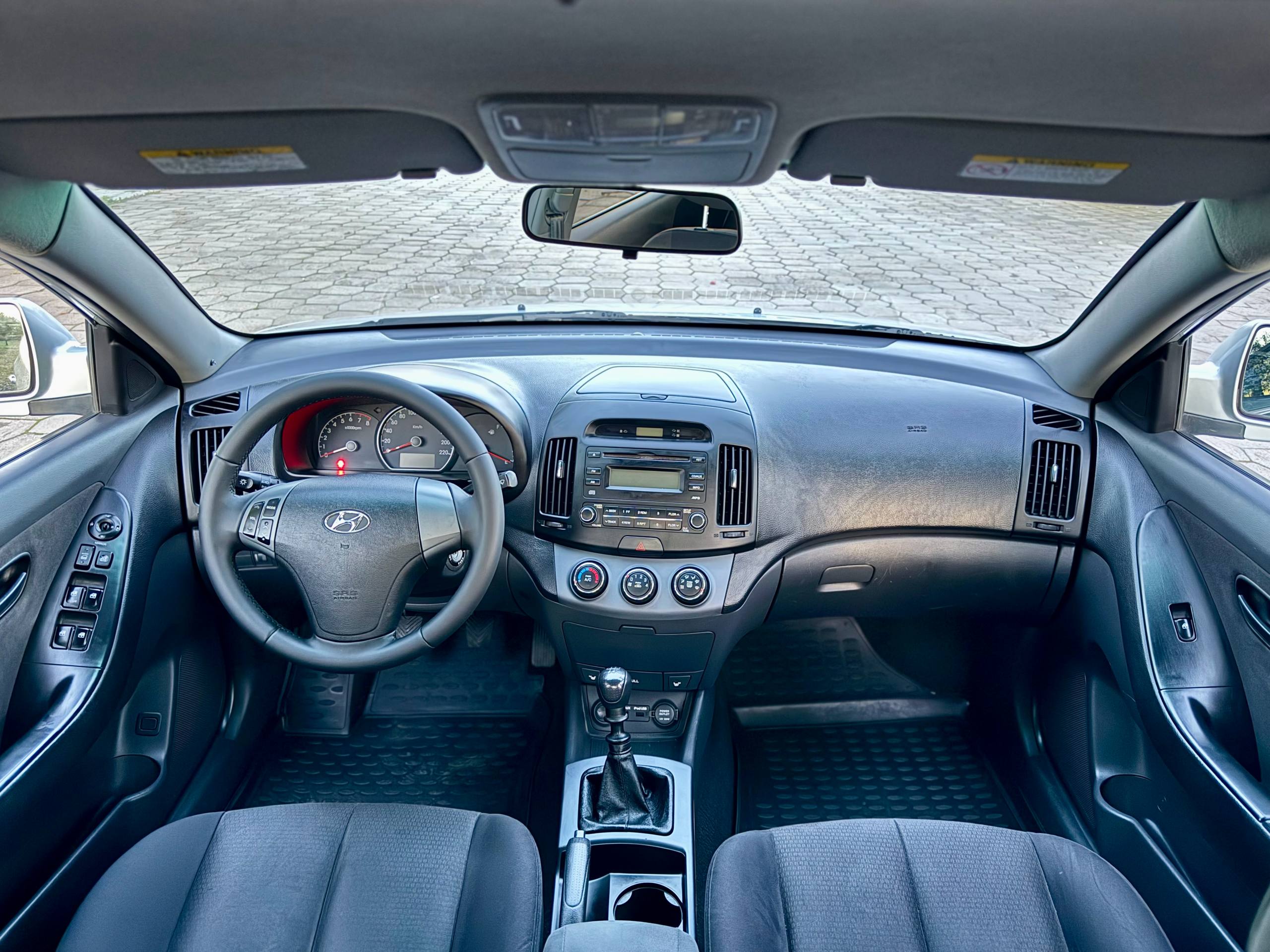 Hyundai Elantra 2009 в Мариуполе