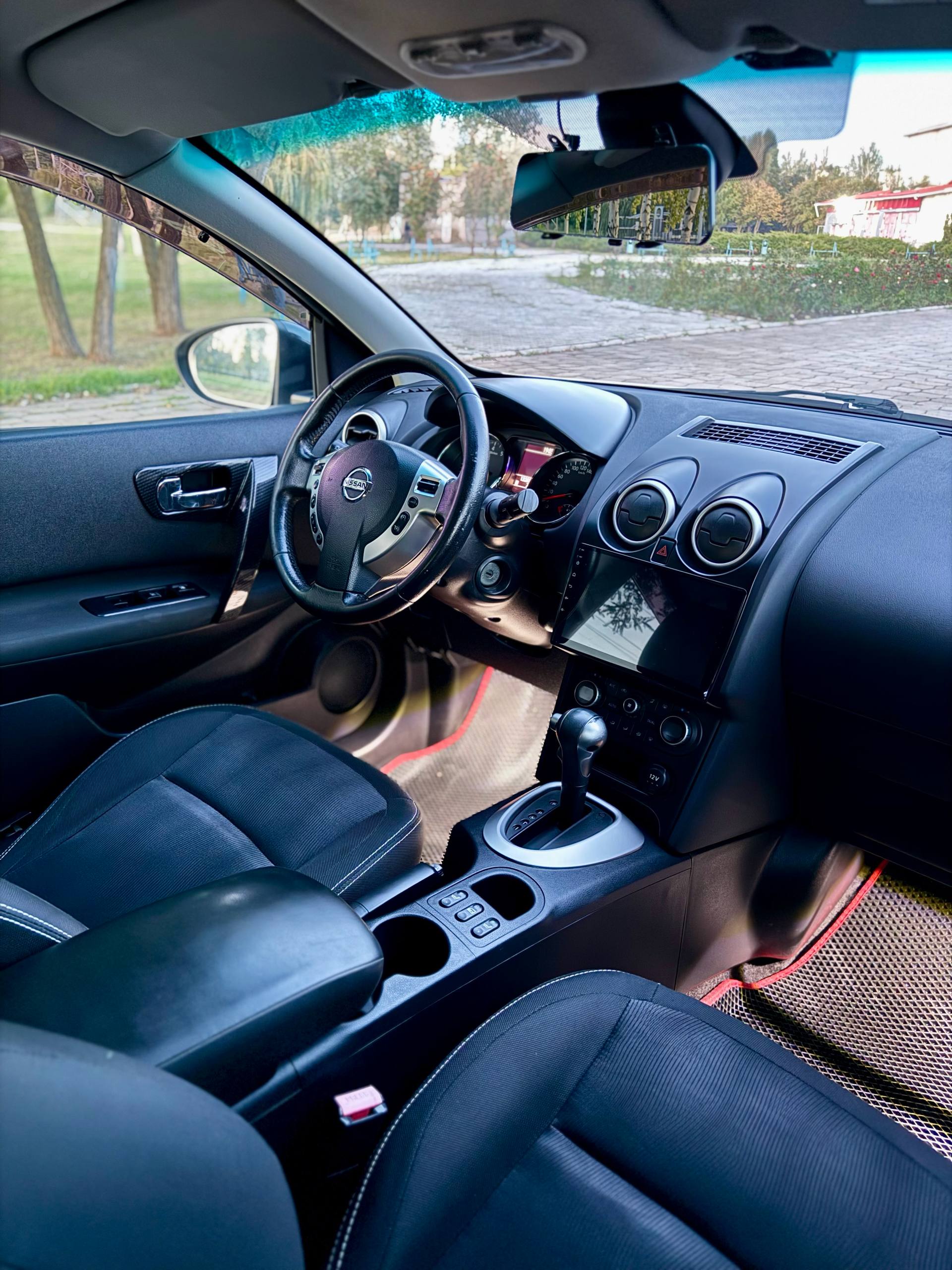 Nissan Qashqai 2013 в Мариуполе